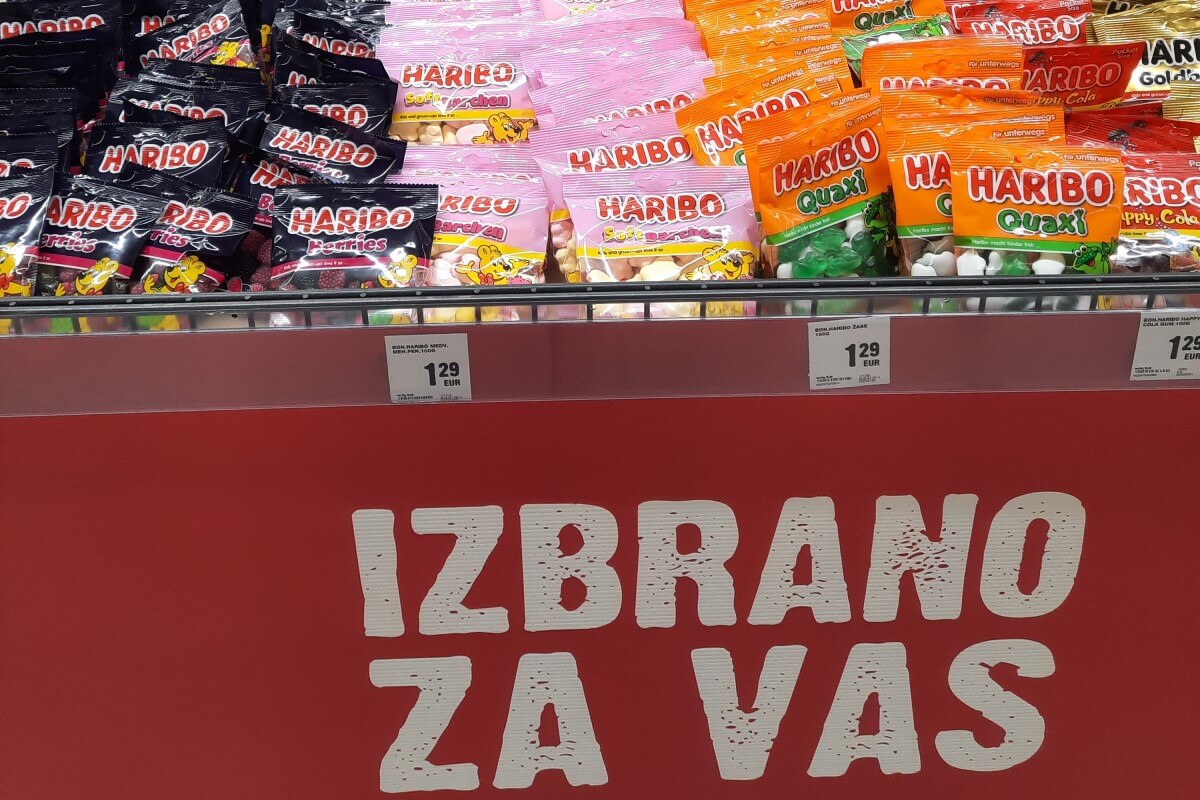 Razstavni element: promocijski otok